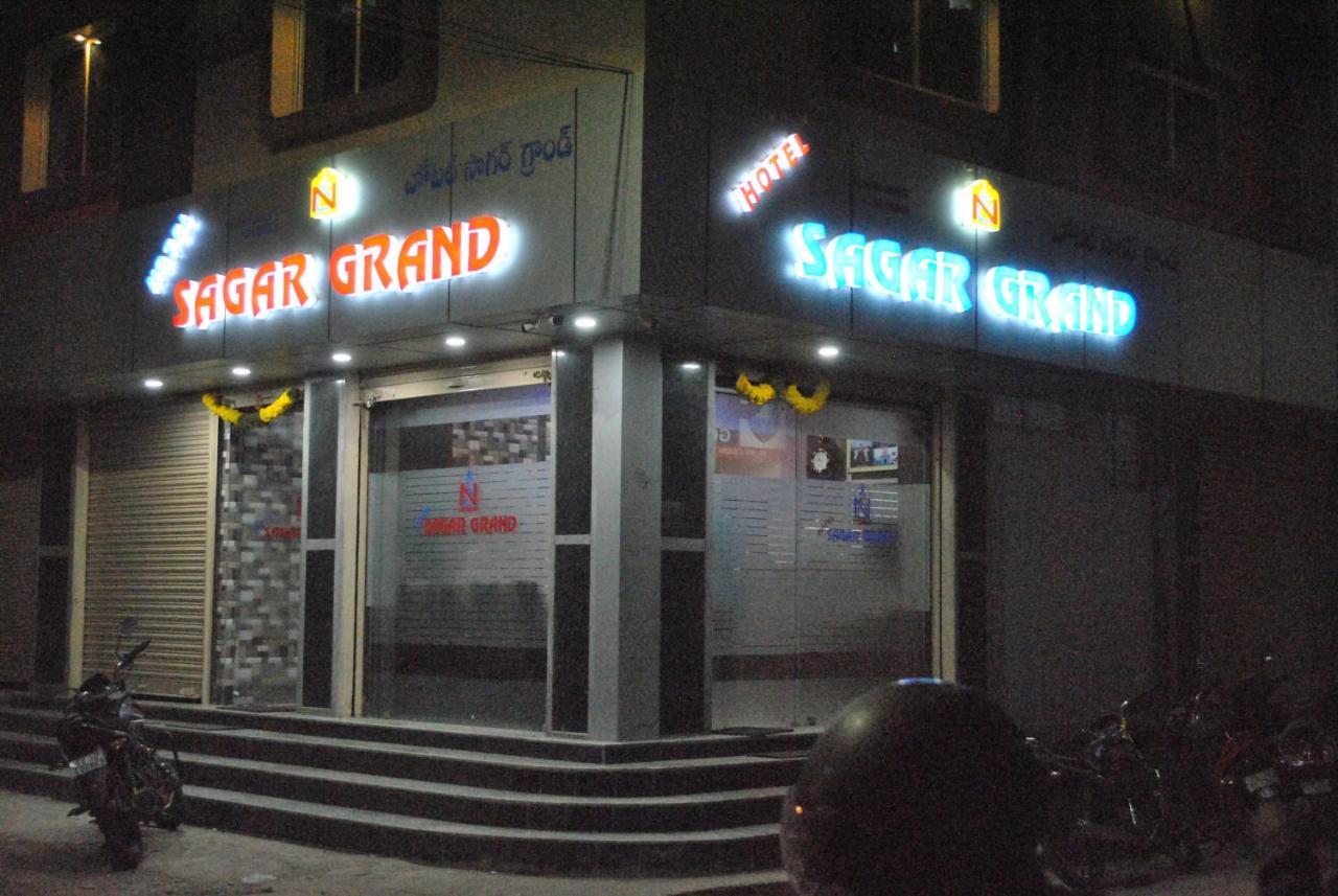 Hotel Sagar Grand Secundurabad Екстериор снимка